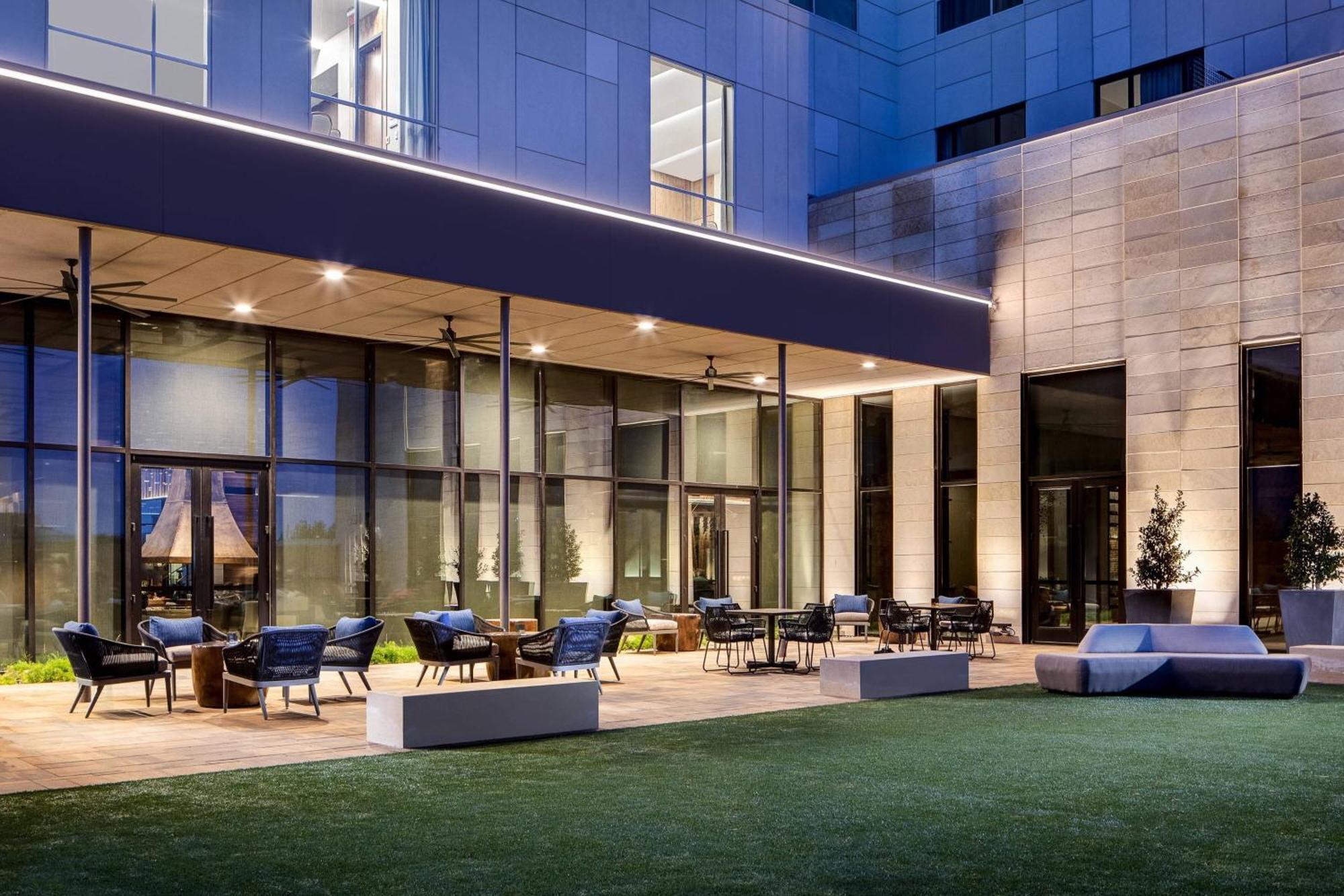 Odessa Marriott Hotel & Conference Center מראה חיצוני תמונה
